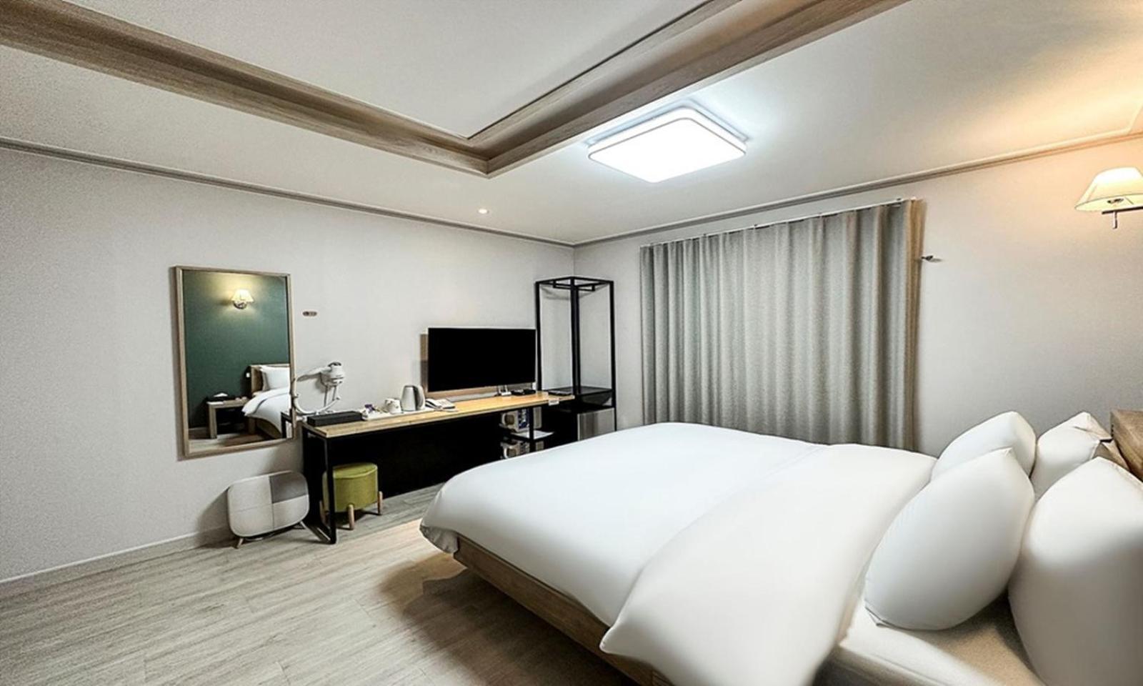 Gumi Time Hotel Ngoại thất bức ảnh