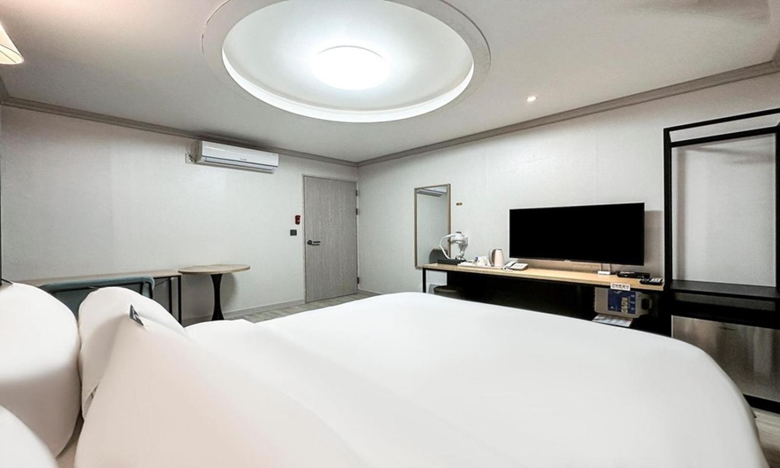 Gumi Time Hotel Ngoại thất bức ảnh